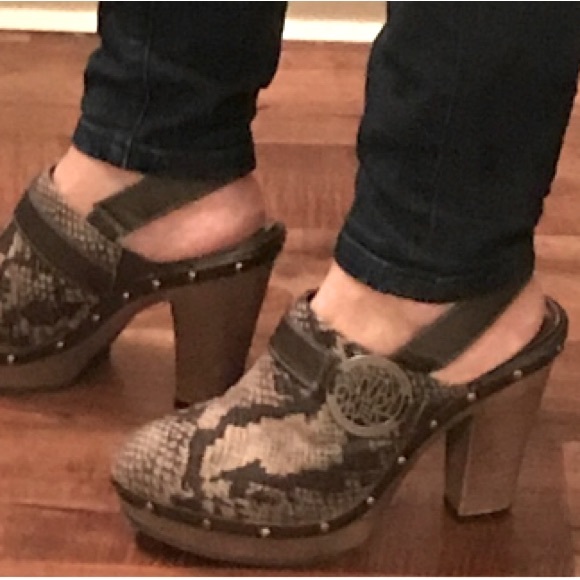 Like New! KATHY VAN ZEELAND Elsie Slingback Clogs, Snakeskin, Size 7.5 - Picture 9 of 9